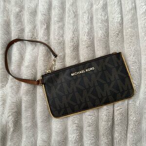 Michael Kors Wristlet
